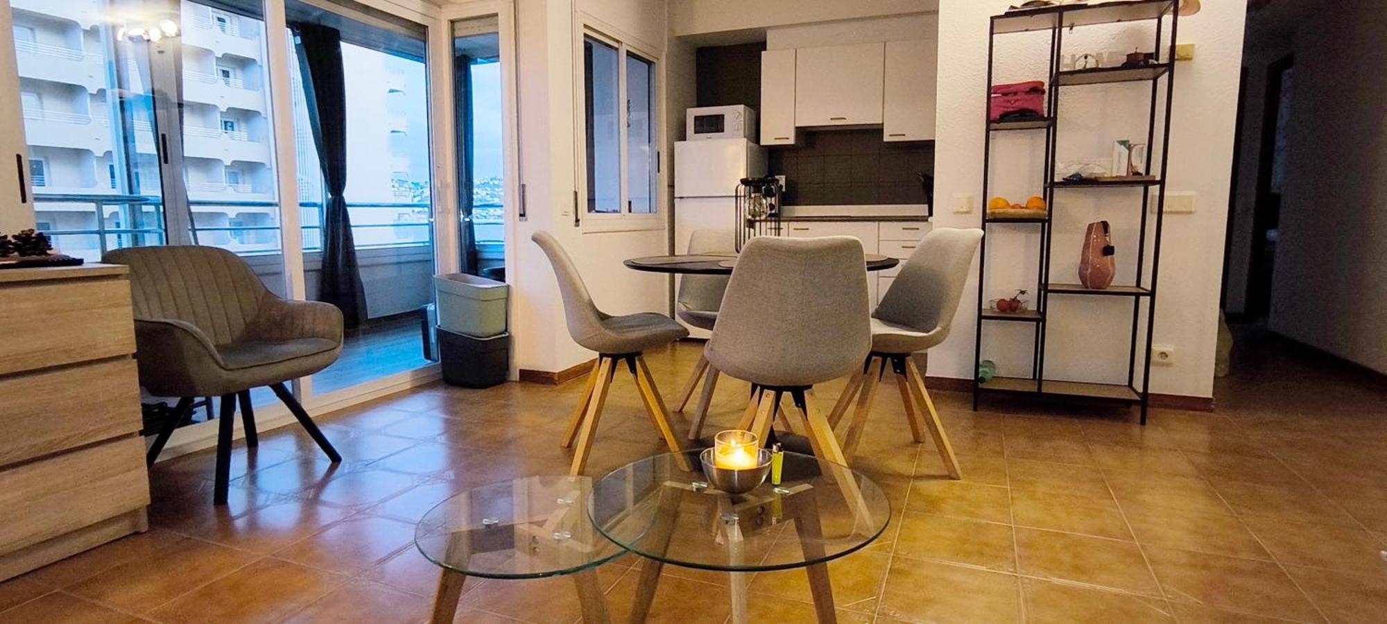 Spacieux Appartement Rose Front Mer Et Piscine Ρόζες Εξωτερικό φωτογραφία